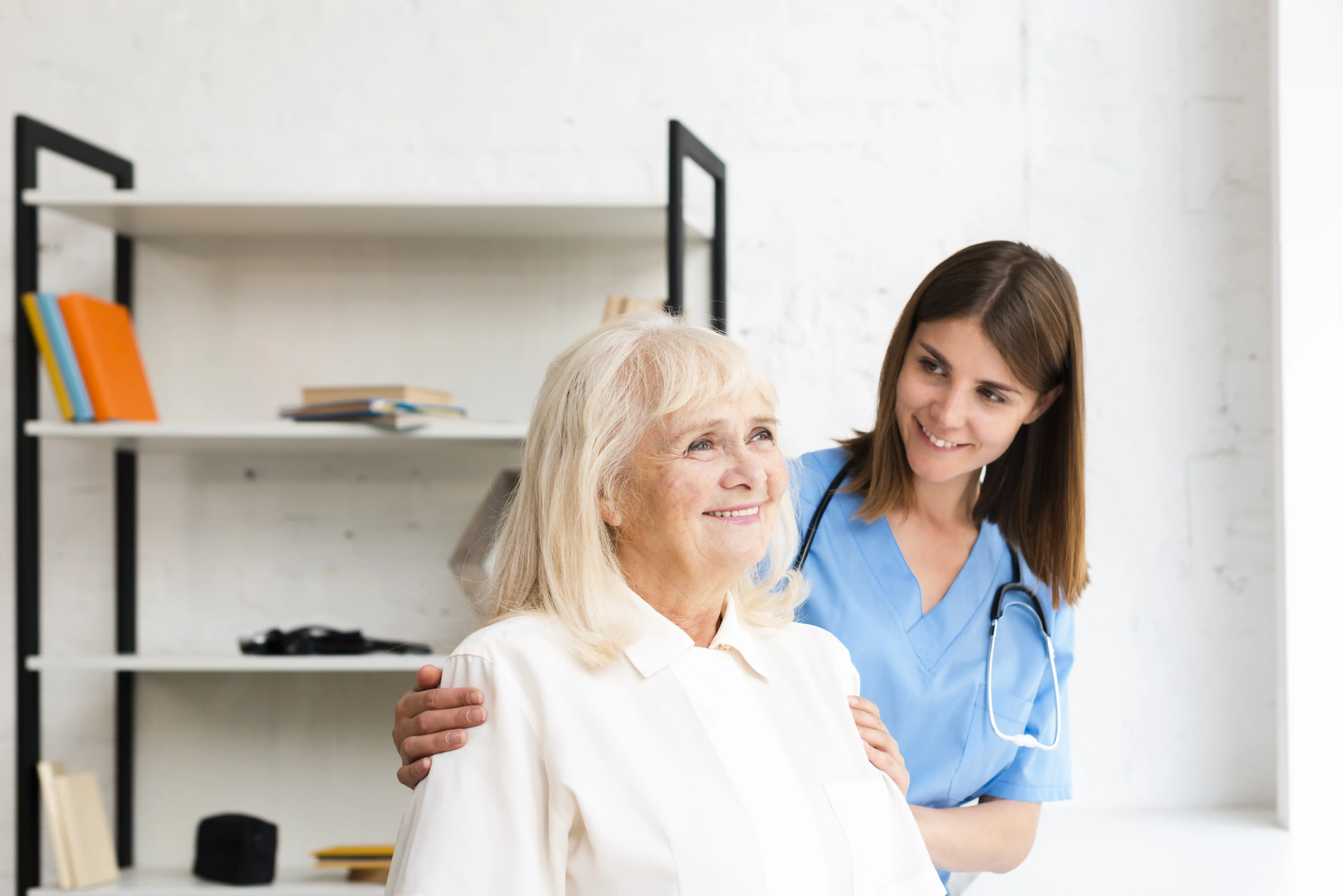 5 Signs Your Elderly Parent Might Need Home Healthcare Assistance